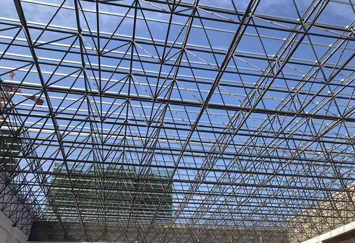 日照管桁架结构在高速公路等桥梁工程中的应用分析